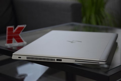 Dotykowy HP 830 G5 FHD Dotykowy HP 830 G5 FHD