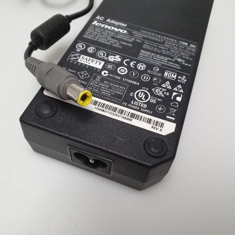 Zasilacz Lenovo STACJA Zasilacz Lenovo STACJA