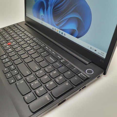 Laptop Lenovo ThinkPad E15 Gen 2 i5 - 1135G7 | 8GB 256GB SSD | 15,6" 1920 x 1080 | Windows 11 Pro [A]