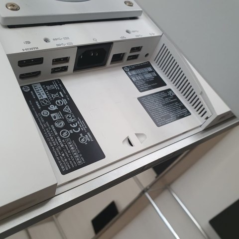 Komputer AIO HP EliteOne 800 G5 Dotyk i5-9500 16GB 240GB SSD 24" KAMERA [A]