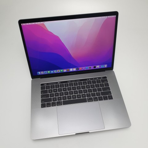 Laptop Apple MacBook Pro A1707 2017r. i7 - 7700H | 16GB 256GB SSD | 15,4" 2880 x 1800 | Mac OS Ventura [A-]