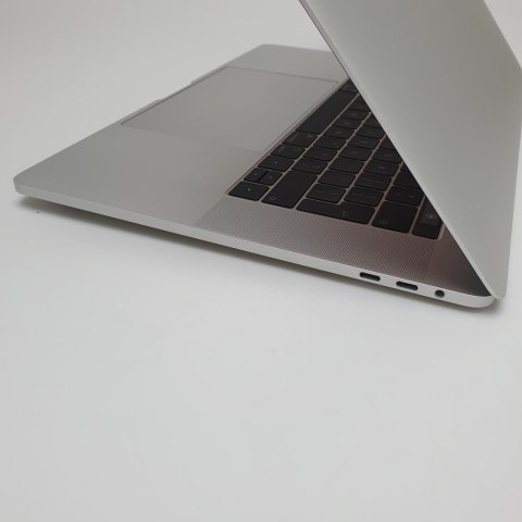 Laptop Apple MacBook Pro A1990 2019r. i9 | 32GB 512GB SSD | 15,4" | MacOS 15, Sequoia [A]