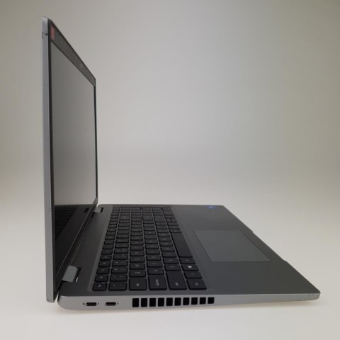 Laptop Dell Latitude 5520 i5 - 1135G7 | 16GB 256GB SSD | 15,6" 1920 x 1080 | Windows 11 Pro [A-]