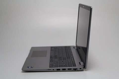 Laptop Dell Latitude 5540 i5-1345U | 16GB 256GB SSD | 15,6" 1920 x 1080 | Windows 11 Pro [A-]