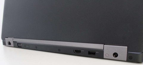 Laptop Dell Latitude E5570 i7 - 6820HQ | 8GB 256GB SSD | 15,6" 1920 x 1080 | Windows 11 Pro [A]