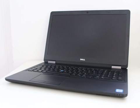 Laptop Dell Latitude E5570 i7 - 6820HQ | 8GB 256GB SSD | 15,6" 1920 x 1080 | Windows 11 Pro [A-]