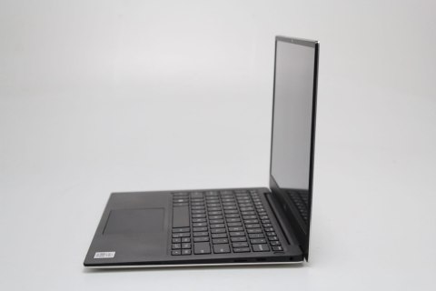 Laptop Dell XPS 13 7390 i5 - 10210U | 8GB 256GB SSD | 13,3" 1920 x 1080 | Windows 11 Pro [A-]