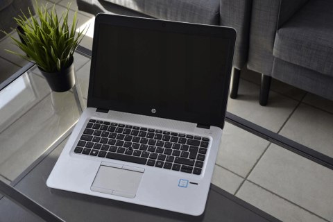 Laptop HP EliteBook 840 G5 i5 - 8350U | 8GB 256GB SSD | 14" 1920 x 1080 | Windows 11 Pro [A]