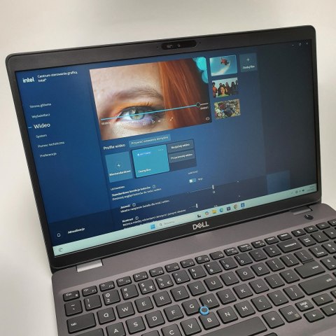 Dotykowy Laptop Dell Latitude 5500 i5 - 8365U | 32GB 1TB SSD | 15,6" 1920 x 1080 | Windows 11 Pro [A-]