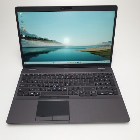 Laptop Dell Latitude 5500 i7-8650U | 8GB 240GB SSD | 15,6" 1920 x 1080 | Windows 11 Pro [A]