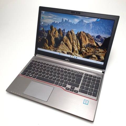 Laptop Fujitsu Lifebook E756 i5 - 6200U | 8GB 120GB SSD | 15,6" 1920 x 1080 | Windows 11 Professional [A]