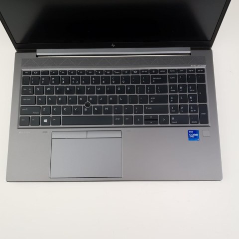 Laptop HP ZBook Firefly 15 G7 i7 - 10510 | 16GB 256GB SSD | 15,6" 1920 x 1080 | Windows 11 Pro [A]